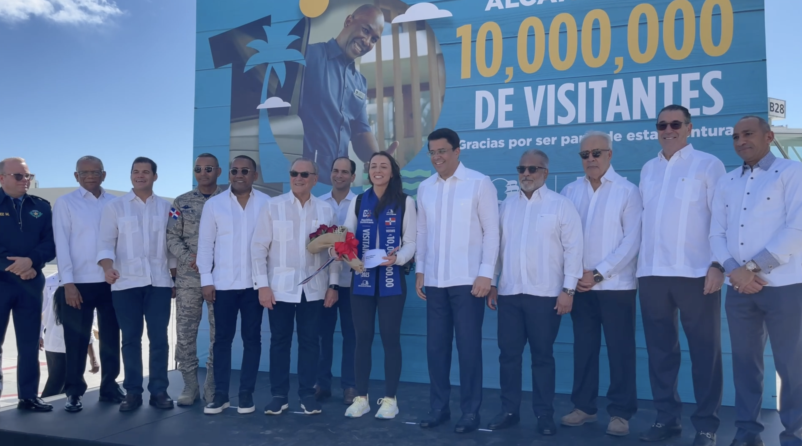 República Dominicana Recibe  A Su Visitante Número 10 Millones